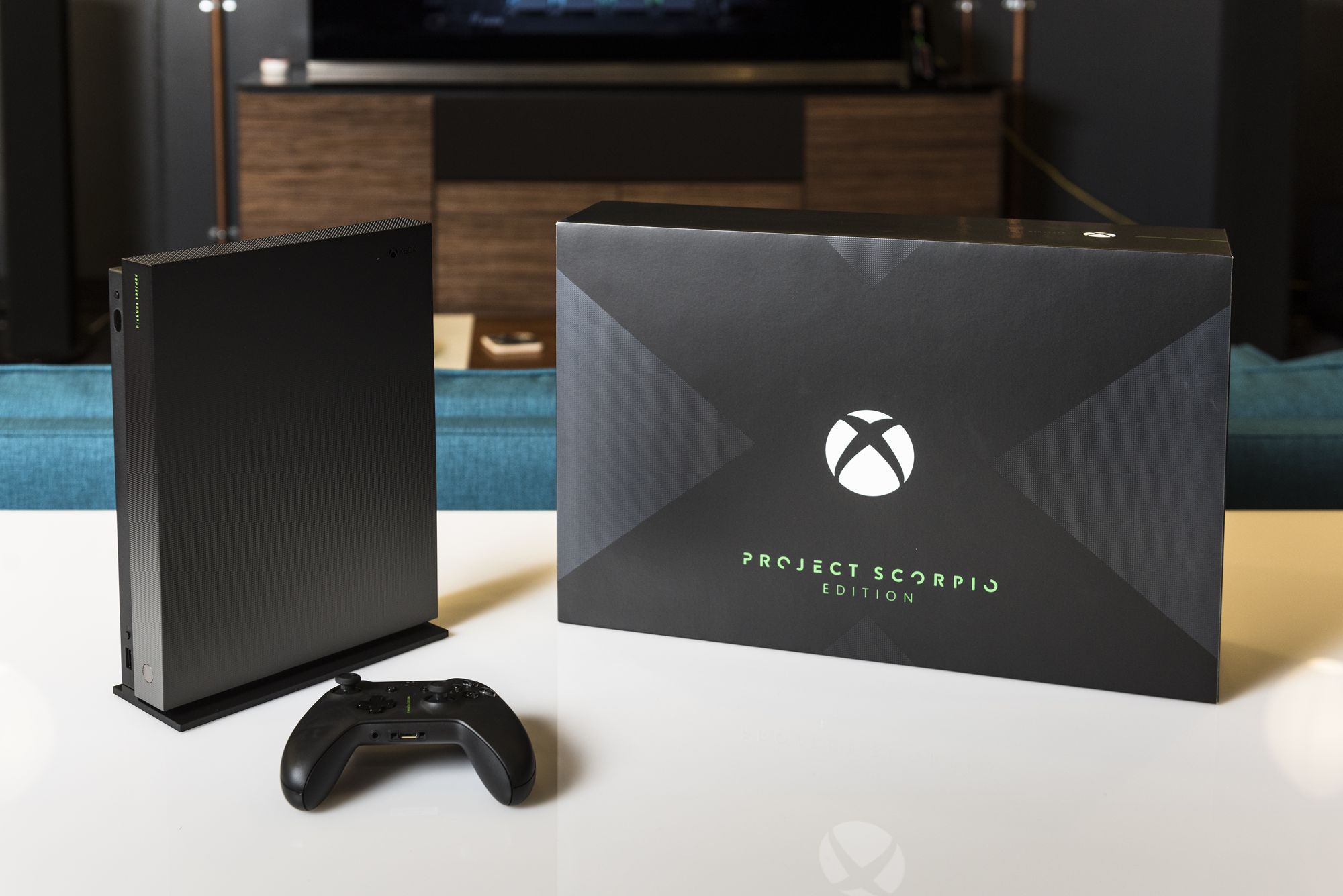 北米版 Xbox One X Project Scorpio EDITION-